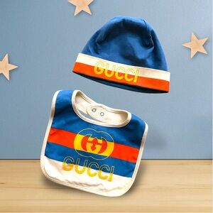 GUCCI Logo Baby hat + bib (3-6m)